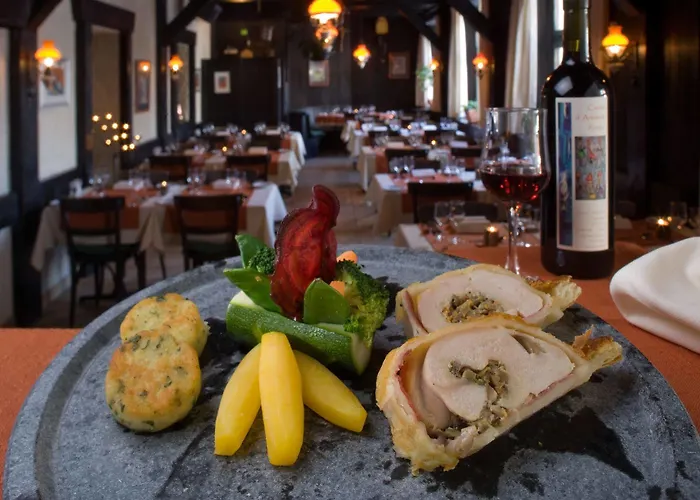 ホテル Swiss Family Alphubel