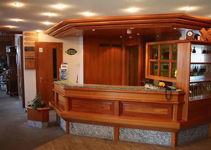 Swiss Family Alphubel サース フェー