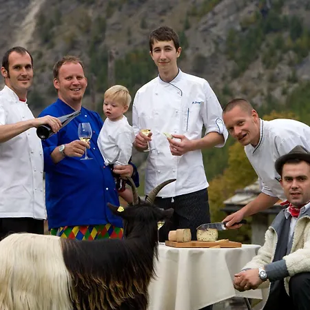 Swiss Family Alphubel 3* Saas-Fee