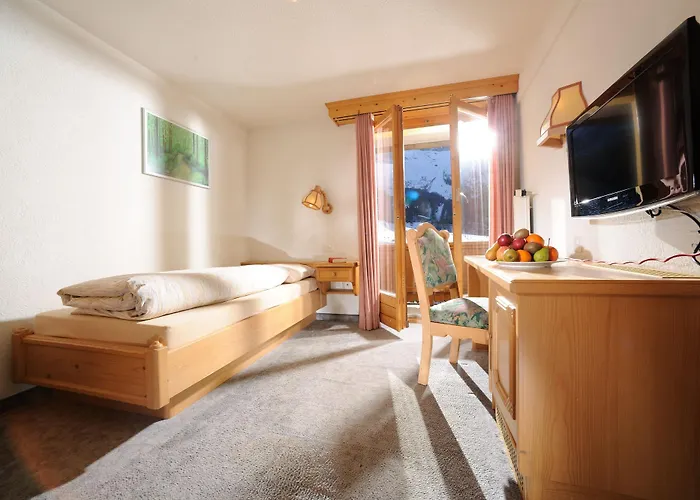 Swiss Family Alphubel Hotel