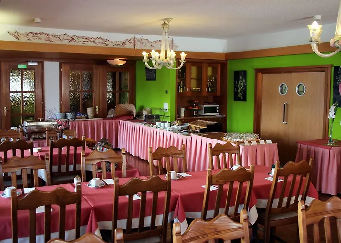 Hotel Swiss Family Alphubel